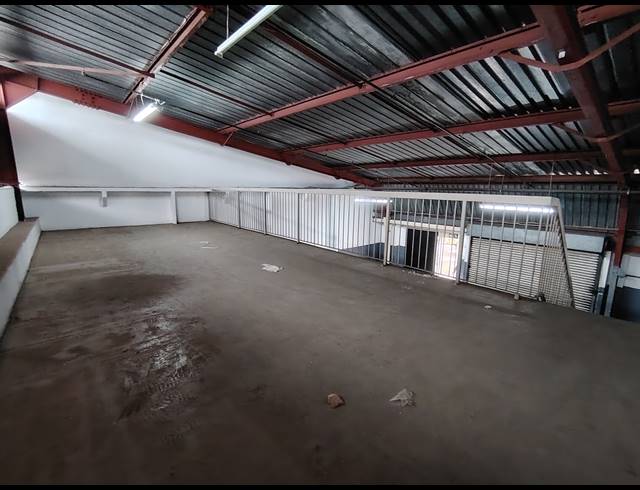 154M² WAREHOUSE TO LET IN STEELEDALE